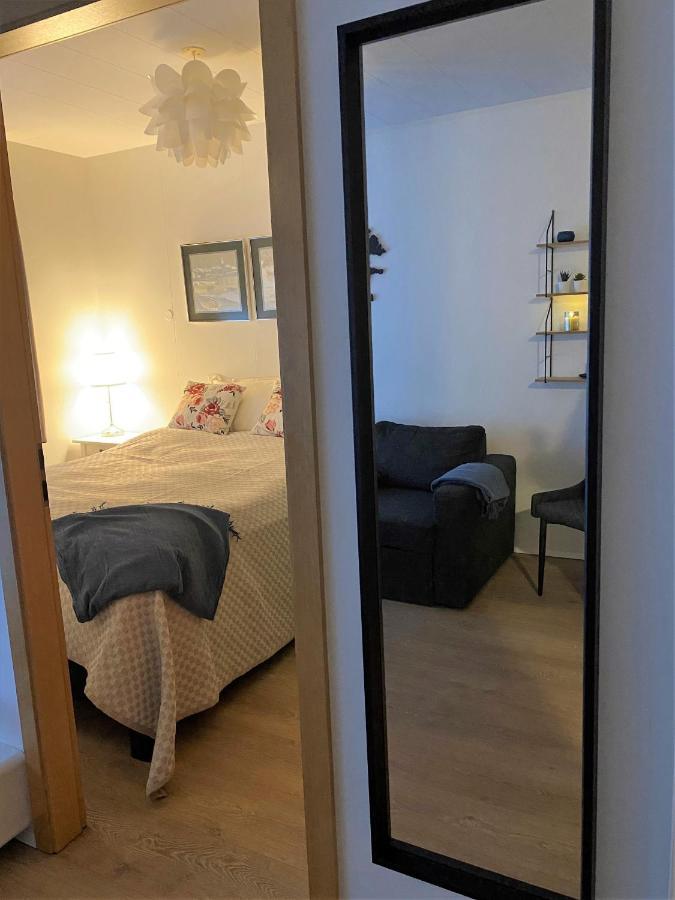 אקורירי Hafnarstraeti 100, Downtown Apartment מראה חיצוני תמונה